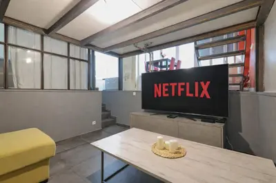Plan de l'établissement 2 Bedroom Apartment City Centre With NetFlix