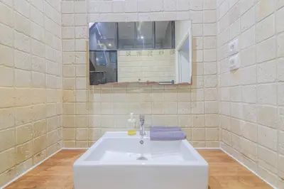 Plan de l'établissement 2 Bedroom Apartment City Centre With NetFlix