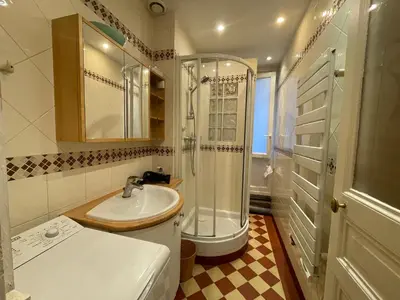 Salle de bains dans l'établissement Love Montmartre