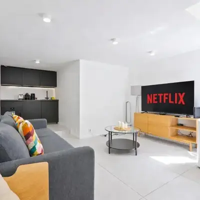Studio Apartment Near Eiffel Tower with NetFlix
