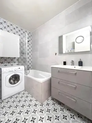 Salle de bains dans l'établissement Appartement Avec Piscine Métro Convention