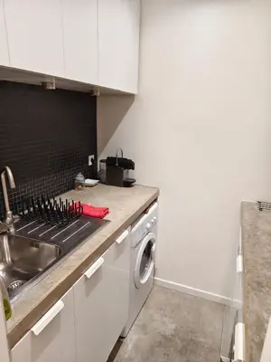 Cuisine ou kitchenette dans l'établissement Jolie Montorgeuil