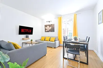 Plan de l'établissement Near Eiffel Tower Luxurious 1 Bedroom Apartment with Free Netflix