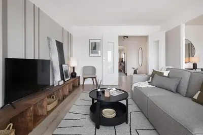Télévision ou salle de divertissement dans l'établissement Nation - 2 chambres et balcon à Charonne