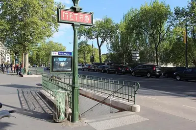 Plan de l'établissement Appartement RENOVE EN PLEIN COEUR DE PARIS SUR L'ILE SAINT LOUIS !