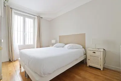 Un ou plusieurs lits dans un hébergement de l'établissement 1 Bedroom Apartment - Monge With NetFlix