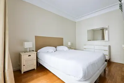 Un ou plusieurs lits dans un hébergement de l'établissement 1 Bedroom Apartment - Monge With NetFlix