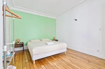 Un ou plusieurs lits dans un hébergement de l'établissement 1 Bedroom Apartment Monge II up to 4 Guests With NetFlix