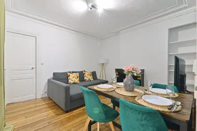 Coin salon dans l'établissement 1 Bedroom Apartment Monge II up to 4 Guests With NetFlix
