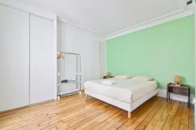 Un ou plusieurs lits dans un hébergement de l'établissement 1 Bedroom Apartment Monge II up to 4 Guests With NetFlix