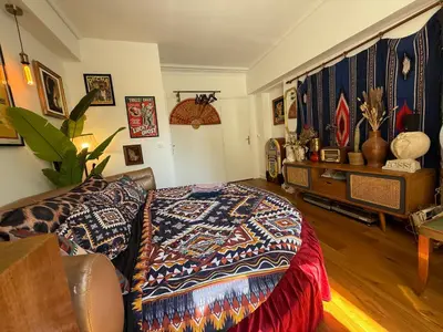 Coin salon dans l'établissement Chambre rétro