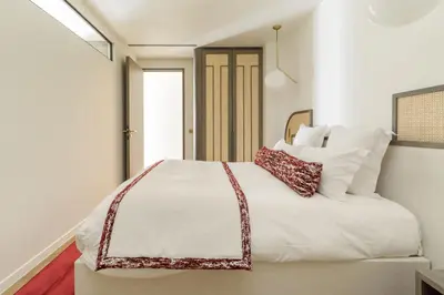 Un ou plusieurs lits dans un hébergement de l'établissement Oniri - Serviced Apartment in Saint Germain des Prés - Rue de Verneuil