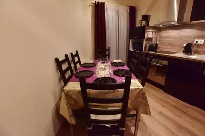 Cuisine ou kitchenette dans l'établissement Loft Deluxe du Moulin Vert