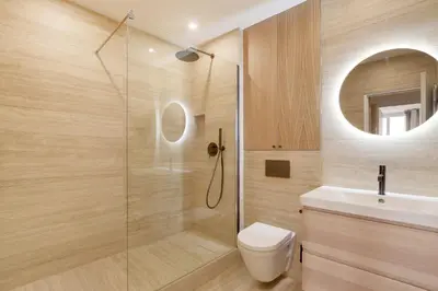 Salle de bains dans l'établissement JZ DENIS Off