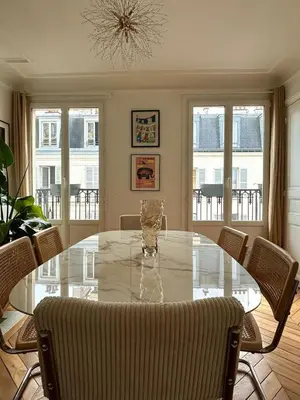 Plan de l'établissement Elegant Retreat in Levallois with Sunny Balcony
