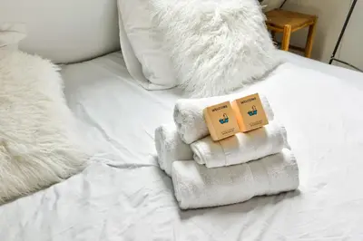 Un ou plusieurs lits dans un hébergement de l'établissement Parisian studio near Place de la République