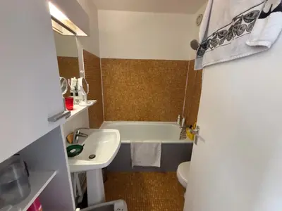 Salle de bains dans l'établissement Studio Canal Saint Martin