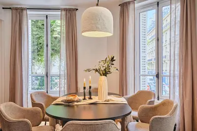 Coin salon dans l'établissement Palma - 3 chambres à Madeleine