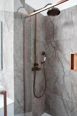 Salle de bains dans l'établissement Souvenir