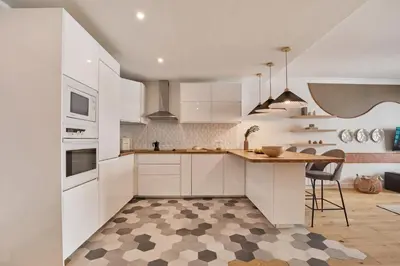Cuisine ou kitchenette dans l'établissement Walin - 1 chambre à Catignolles-Cardinet