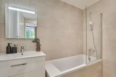 Salle de bains dans l'établissement Yanoa - 4 chambres à Madeleine
