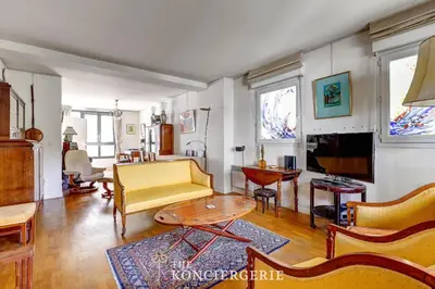 Plan de l'établissement Design et confort a Montmartre