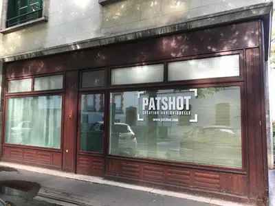 Certificat, récompense, panneau ou autre document affiché dans l'établissement Idéal pour visiter Paris