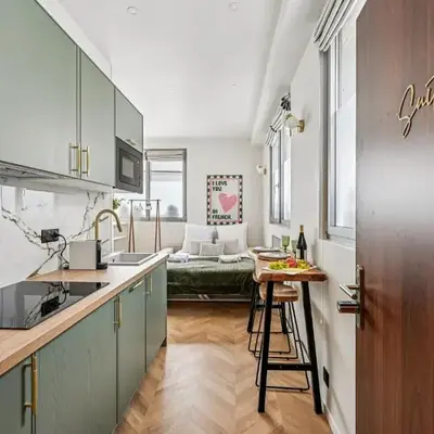 Lavie Maison Studio AC & Hot Tub