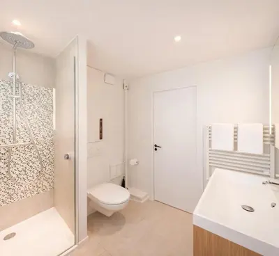Salle de bains dans l'établissement Eiffel Tower - Exclusive loft with terrace jacuzzi and lift