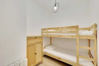 Un ou plusieurs lits dans un hébergement de l'établissement Modern apartment - 2BR-6P-Oberkampf