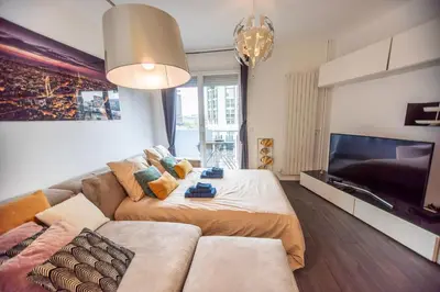 Télévision ou salle de divertissement dans l'établissement Appartement cosy&design climatisation Montparnasse