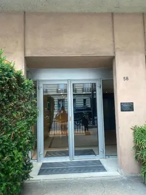 Façade ou entrée de l'établissement Studio Singer Tour Eiffel La Muette