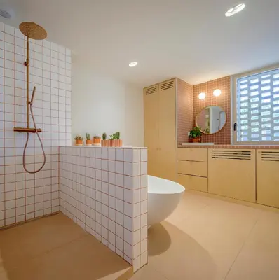 Salle de bains dans l'établissement Maison d'architecte sur Seine