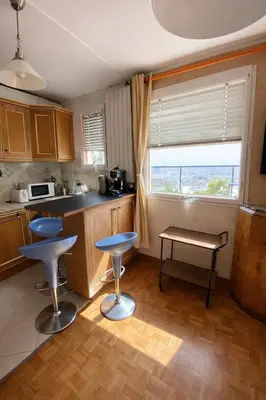 Plan de l'établissement Vue Exceptionnelle & Terrasse - Appartement Vintage chez une Parisienne