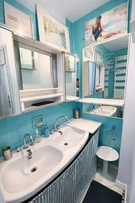 Plan de l'établissement Vue Exceptionnelle & Terrasse - Appartement Vintage chez une Parisienne