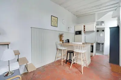 Cuisine ou kitchenette dans l'établissement PARIS 5 - Luxury room L029