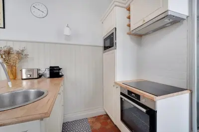 Cuisine ou kitchenette dans l'établissement PARIS 5 - Luxury room L029
