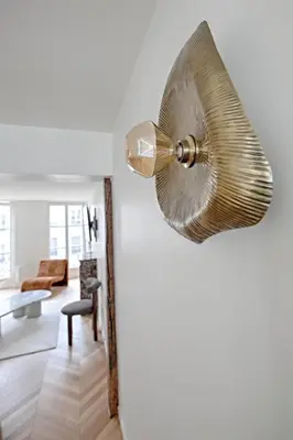 Coin salon dans l'établissement Heart Marais Luxury 2BR AC by Melvane