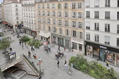Clients de l'établissement Heart Marais Luxury 2BR AC by Melvane