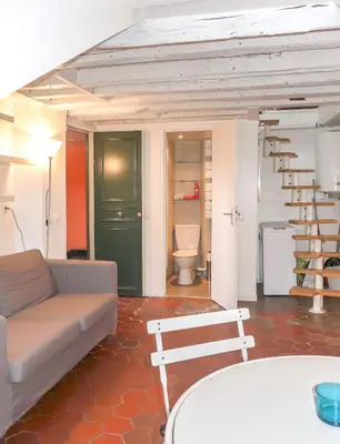 Coin salon dans l'établissement Saint Paul, rue Pavee, duplex - ID 1049