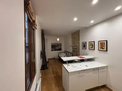 Cuisine ou kitchenette dans l'établissement Panthéon studio