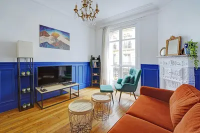 Coin salon dans l'établissement Elegant Apartment 1BR 4P – Paris 15 Montparnasse
