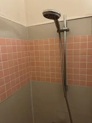 Salle de bains dans l'établissement Studio Elysée Ponthieu