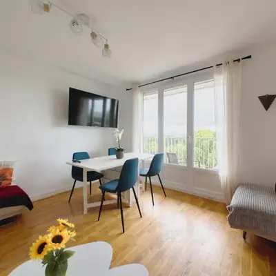 Apartment with Seine view - 9 people