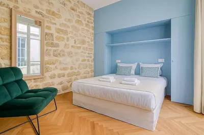 Un ou plusieurs lits dans un hébergement de l'établissement Design Loft for 6 guests in Sentier