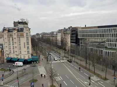 Quartier de le séjour chez l'habitant ou autre quartier proche