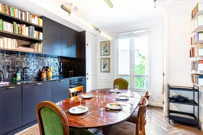 Coin salon dans l'établissement GuestReady - Parisian stay near the Eiffel Tower
