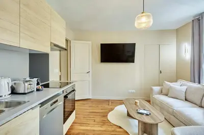 Cuisine ou kitchenette dans l'établissement Charming 1 bedroom - Bastille Le Marais