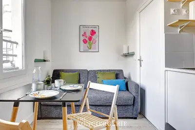 Cuisine ou kitchenette dans l'établissement BM-Cocon citadin quartier du faubourg Saint Denis