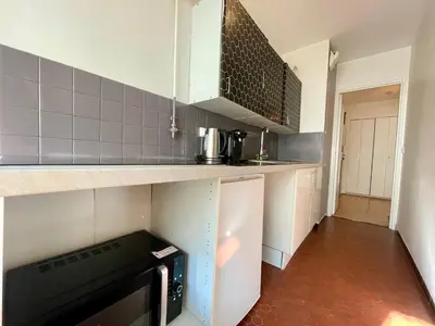 Cuisine ou kitchenette dans l'établissement Tour Eiffel Abbe Groult Lecourbe